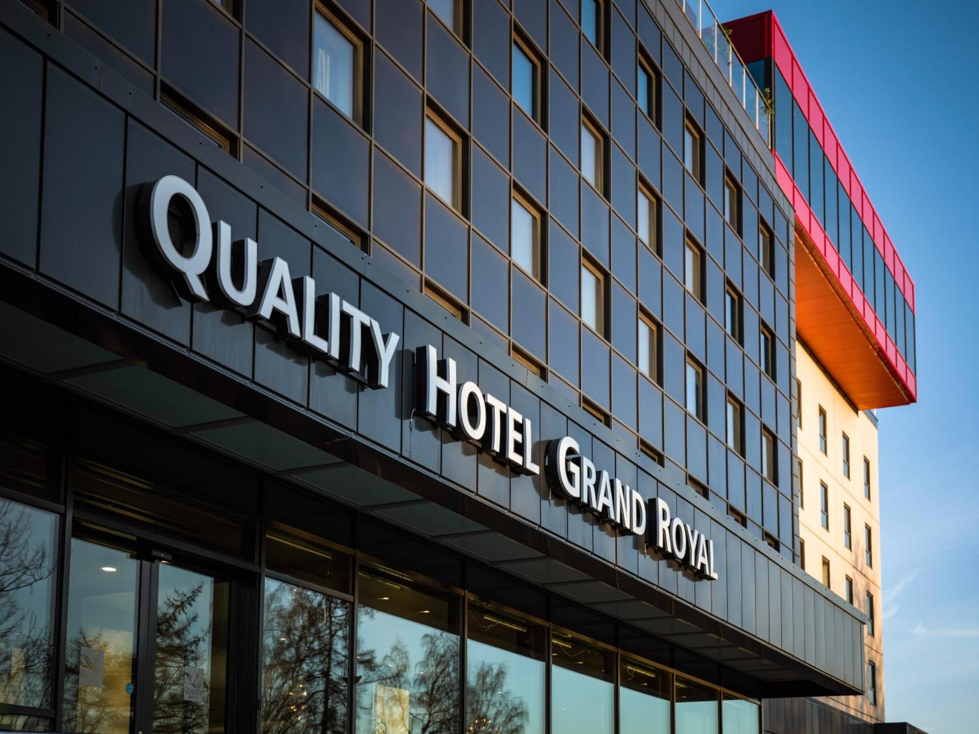 Quality Hotel Grand Royal Нарвик Екстериор снимка