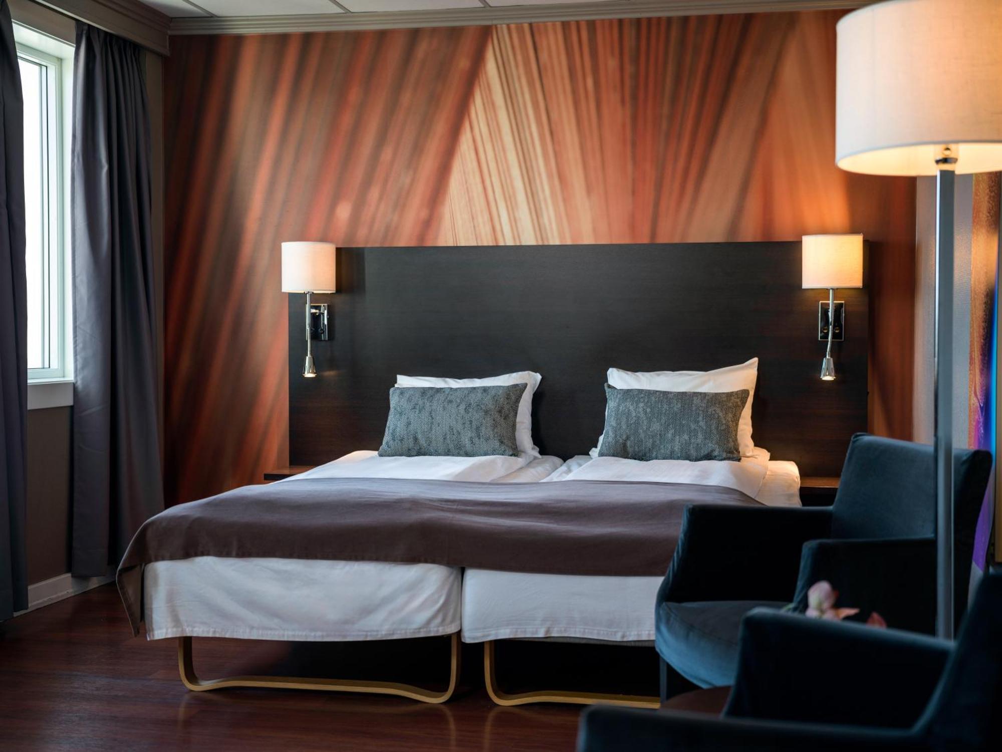 Quality Hotel Grand Royal Нарвик Екстериор снимка